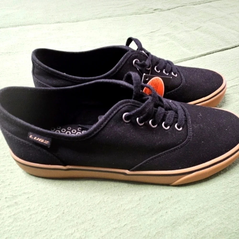 New‎ Lugz Lear Sneakers
